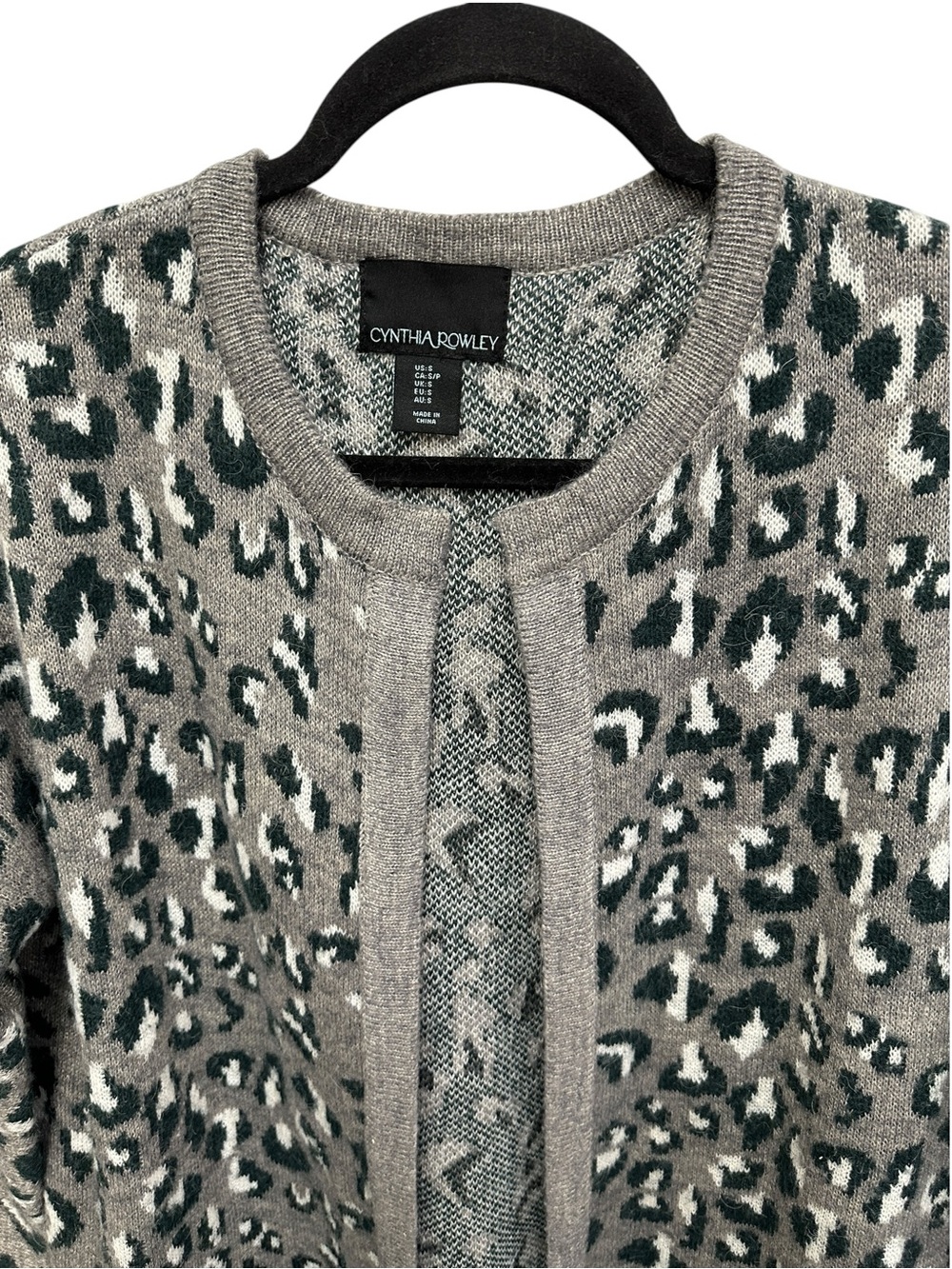 Cynthia Rowley gray leopard print open front cardigan sweater Size S - Picture 5 of 10